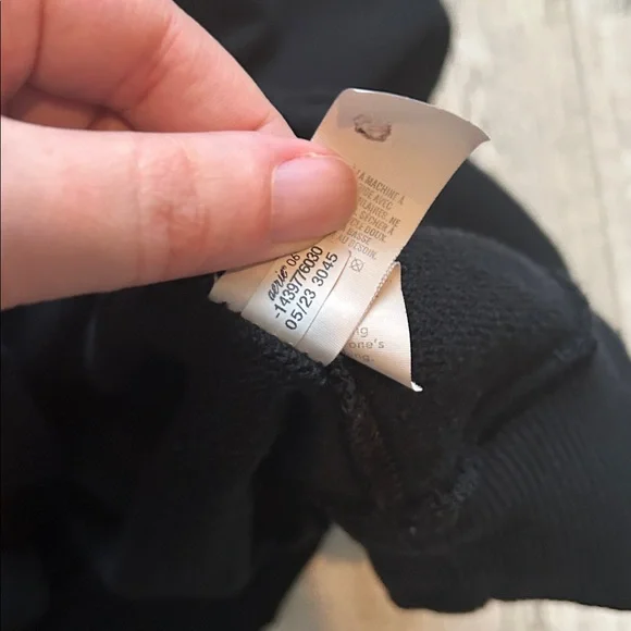 Aerie Classic Black Pullover size XL - Picture 5 of 5